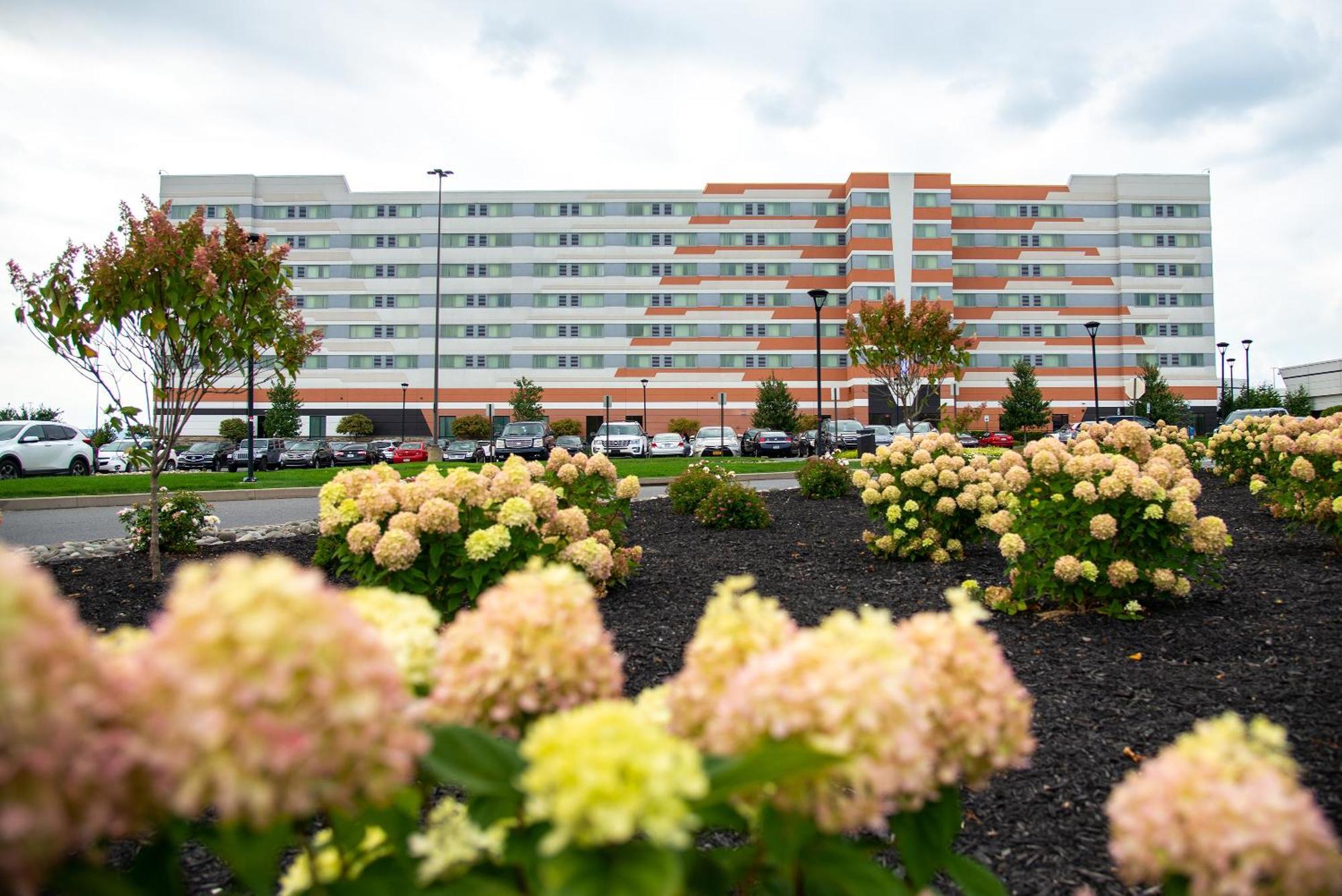 Mohegan Pennsylvania - Adults Only Уилкс Бар Екстериор снимка